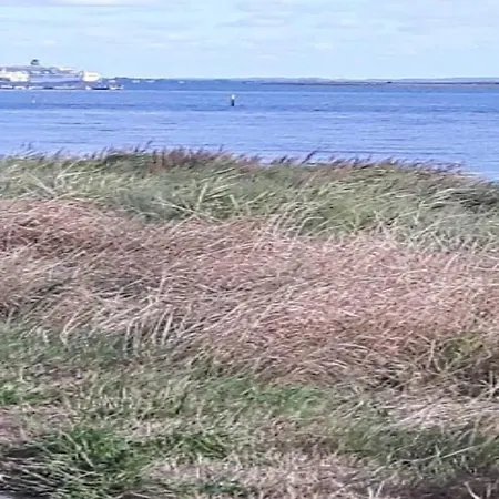3 Person In Aeroskobing-by Traum * Ærøskøbing